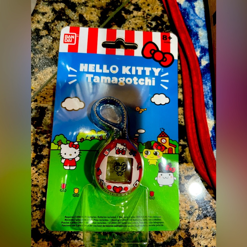 HELLO KITTY Tamagotchii